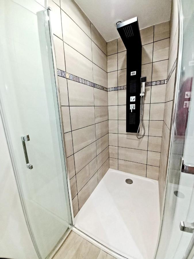 L'Annexe- Guest House Avec Piscine Studio Avec Coin Chambre Rosny-sur-Seine Buitenkant foto